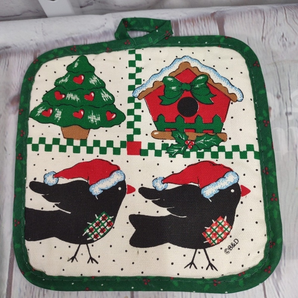 Christmas Kitchen Hand Towel and Potholder Red Green White by B&D - Picture 4 of 5
